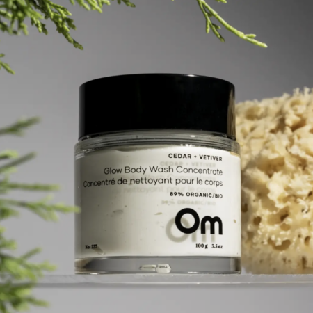 Om Organics Skincare  Cedar + Vetiver Glow Body Wash Concentrate